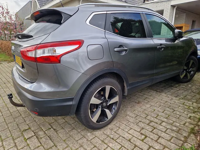 Nissan QASHQAI 1.2 N-Vision 2017 Benzine 4