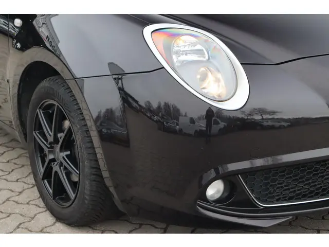 Alfa Romeo MiTo 0.9 TwinAir Junior (NIEUW APK) 2015 Benzine 13