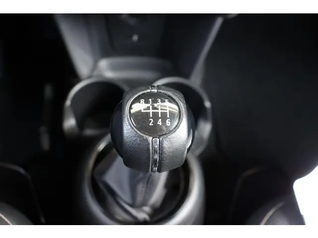 MINI Cooper Mini 1.5 Business Edition 2019 Benzine 22