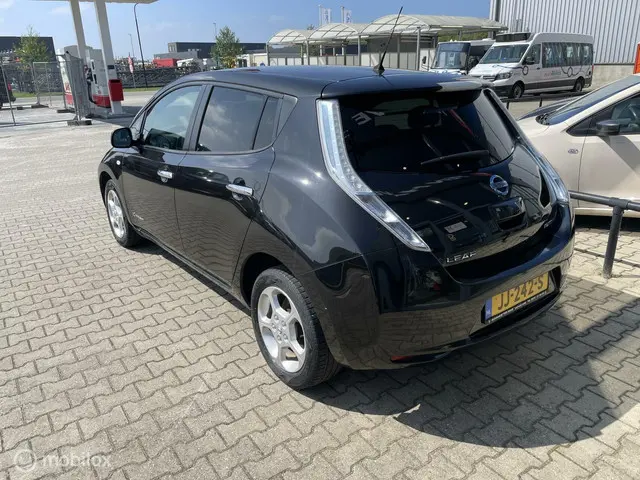 Nissan Leaf 3