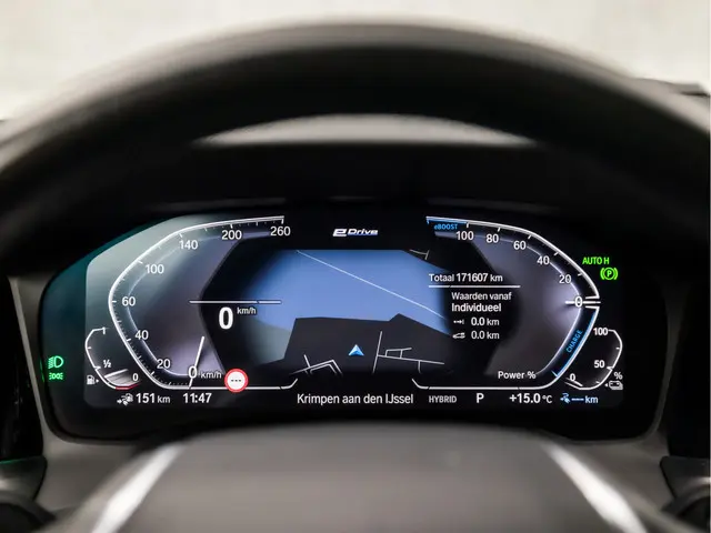 BMW 3 Serie 330e Sportline 2020 Hybride Benzine 22