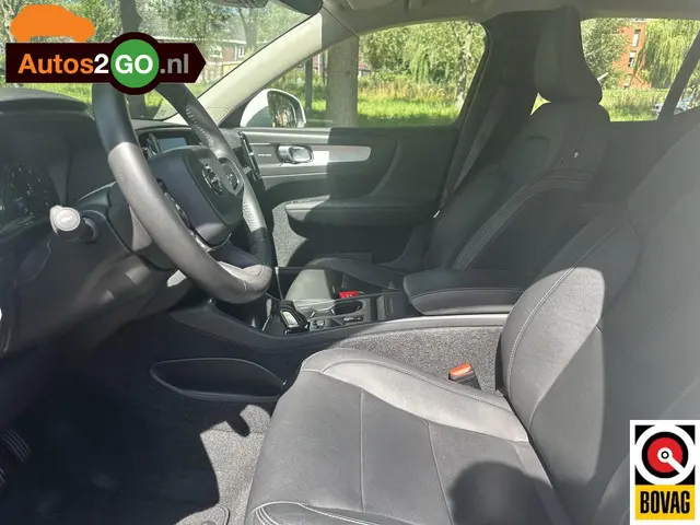 Volvo XC40 2.0 T4 Momentum 2018 Benzine 14