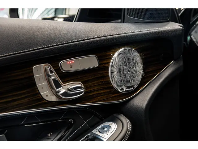 Mercedes-Benz GLC AMG 63 S 4MATIC+ 2018 Benzine 23