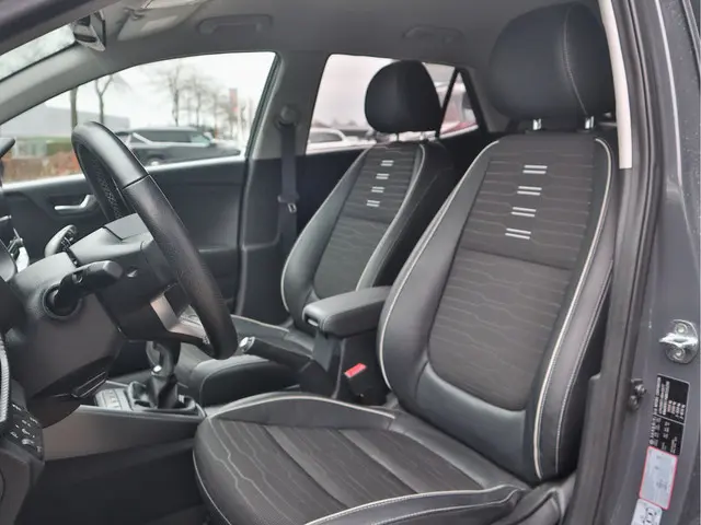 Kia Stonic 1.0 T-GDi MHEV GT-Line 2023 Benzine 21