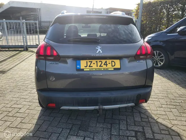 Peugeot 2008 1.2 PureTech Allure 2016 Benzine 22