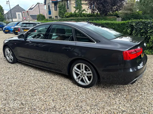 Audi A6 Limousine 2.0 TFSI Sport Edition 2014 Benzine 3