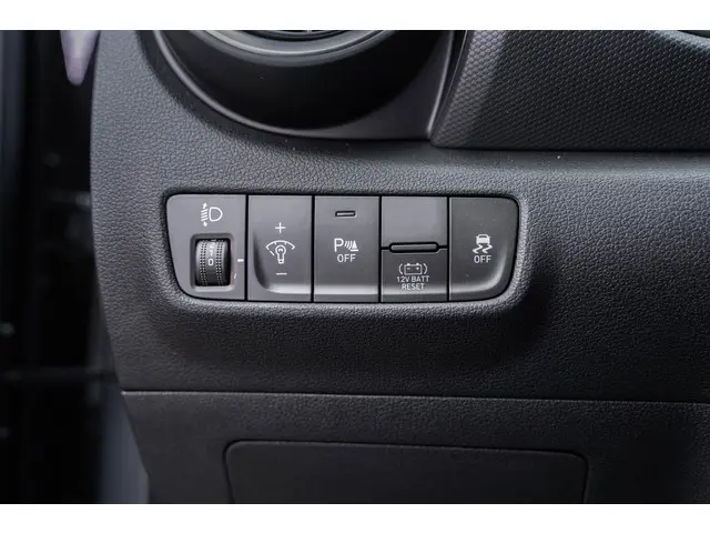 Hyundai Kona 1.6 GDI HEV Comfort 2023 Hybride Benzine 27