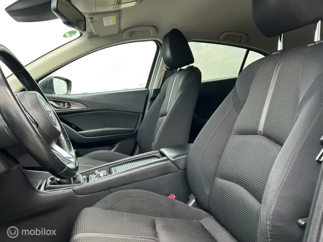 Mazda 3 2.0 SkyActiv-G 120 GT-M 2017 Benzine 10