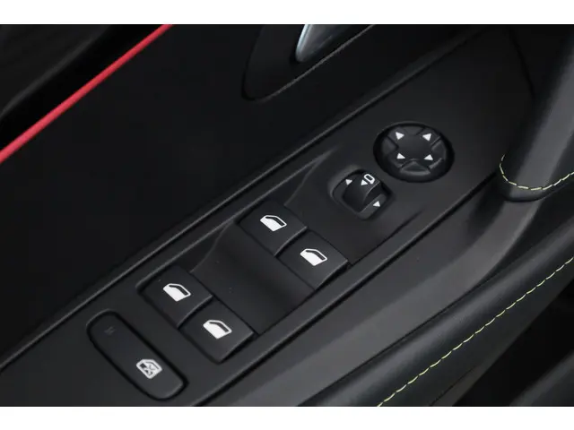 Peugeot 208 1.2 PureTech GT Pack 2022 Benzine 6