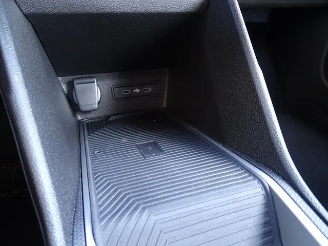 Renault 4 comfort range iconic 52 kWh 2026 Elektrisch 32