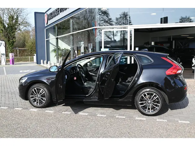 Volvo V40 1.5 T2 Polar 2020 Benzine 11