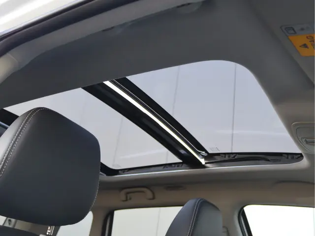 Suzuki Vitara 1.4 Boosterjet Style 2022 Hybride Benzine 30