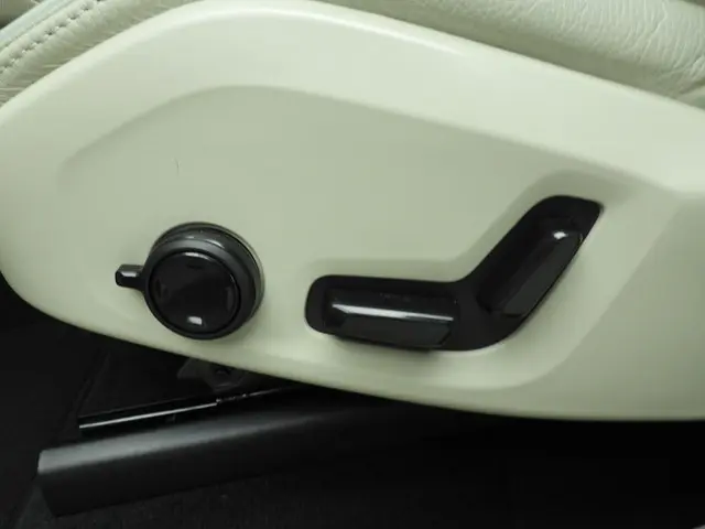 Volvo XC60 2.0 B4 Inscription 2022 Benzine 19