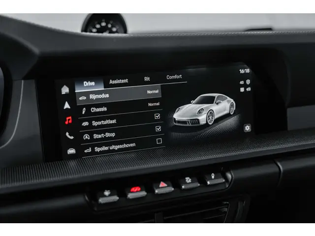 Porsche 911 Carrera GTS 2025 Benzine 28