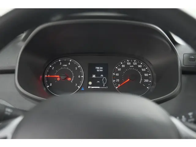 Dacia Jogger TCe 110 Extreme 2025 Benzine 41