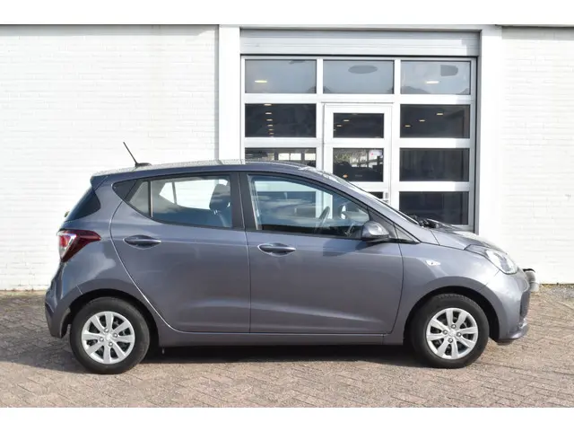 Hyundai i10 1.0i Go! 2017 2017 Benzine 4