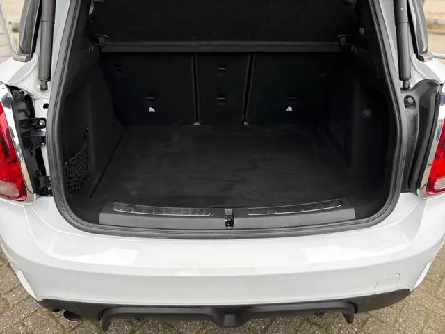 MINI Countryman 1.5 Cooper Pepper JCW 2019 Benzine 18