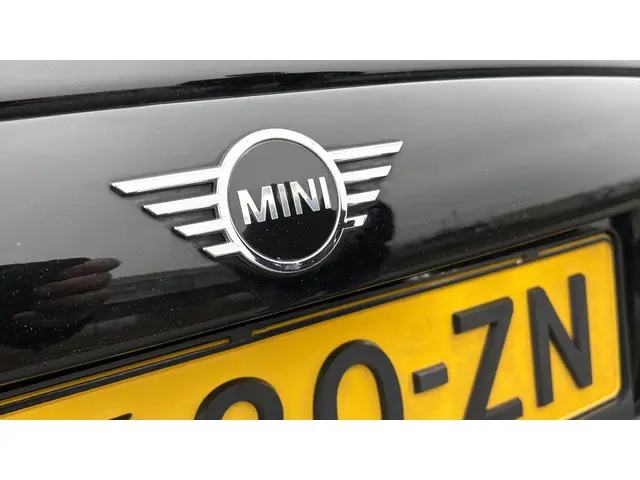 MINI Cooper Mini 1.5 60 Years Edition 2020 Benzine 8