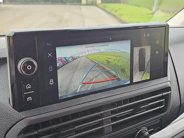 Peugeot Expert 2.0 2024 Diesel 19