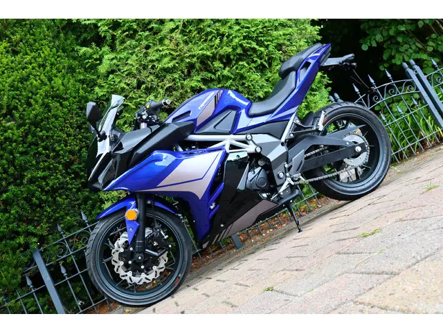 Yamaha YZF 3