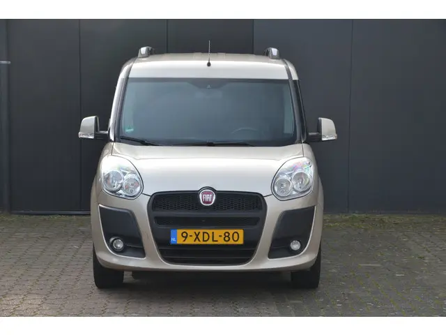 Fiat Doblò 1.4 Lounge * Airco * Trekhaak * 2014 Benzine 4
