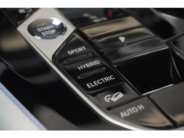 BMW X5 xDrive50e 2025 Hybride Benzine 22