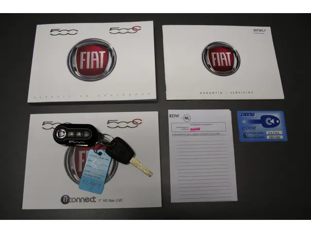 Fiat 500 1.2 S * Automaat / Half-leder / Navi * 2018 Benzine 28