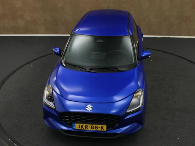 Suzuki Swift 1.2 Style Smart Hybrid 2025 Benzine 14