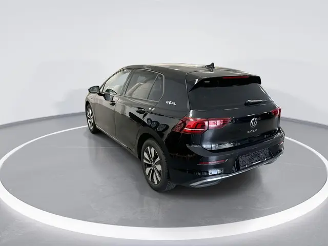 Volkswagen Golf 1.5 Tsi 115pk Life Edition 2024 Benzine 2