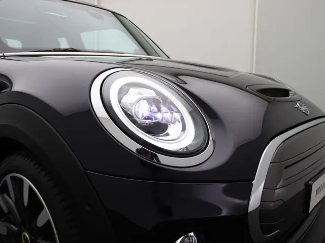MINI Electric Yours 2020 Elektrisch 24
