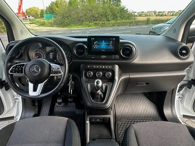 Mercedes-Benz Citan Tourer 113 Pro 2021 Benzine 21