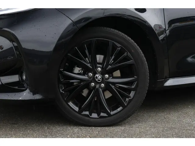 Toyota Yaris 1.5 Hybrid Executive 2021 Hybride Benzine 3