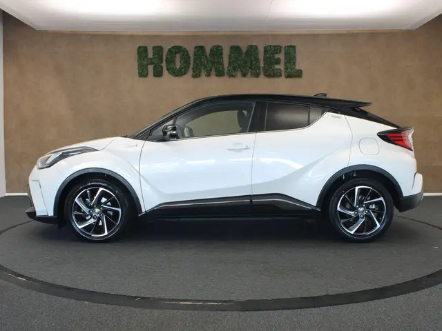 Toyota C-HR 2.0 Hybrid Bi-Tone 2020 Hybride Benzine 10