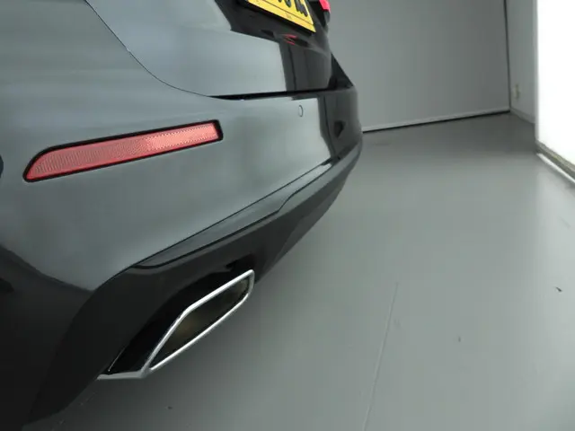 BMW 5 Serie Touring 530e 2023 Hybride Benzine 25