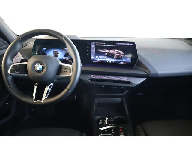 BMW 1 Serie 120 2024 Benzine 10