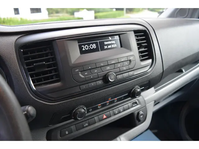 Peugeot Expert 226C 1.6 BlueHDI 95 Pro 2017 Diesel 18