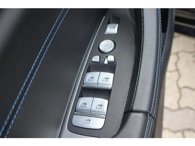 BMW X4 xDrive20i Business Edition Plus 2022 Benzine 26