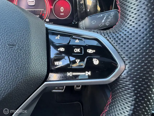 Volkswagen Golf 2.0 TSI GTI CLUBSPORT 2021 Benzine 10