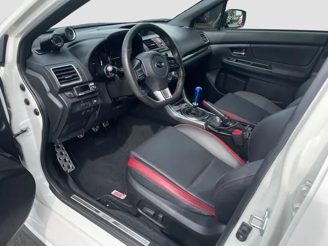 Subaru Impreza 2.5 WRX STI 2015 Benzine 13