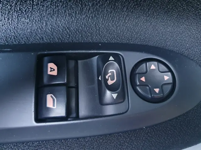 Citroën DS3 1.2 VTi So Chic 2014 Benzine 36