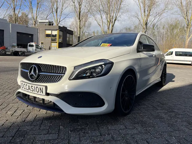 Mercedes-Benz A-Klasse 180 Ambition 2017 Benzine 4