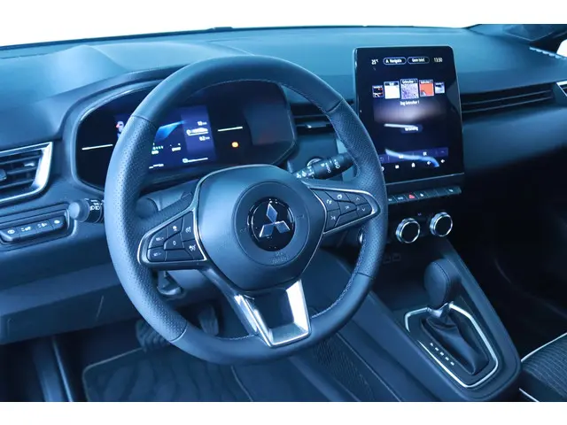 Mitsubishi Colt 1.6 HEV Intense+ 2025 Hybride Benzine 16