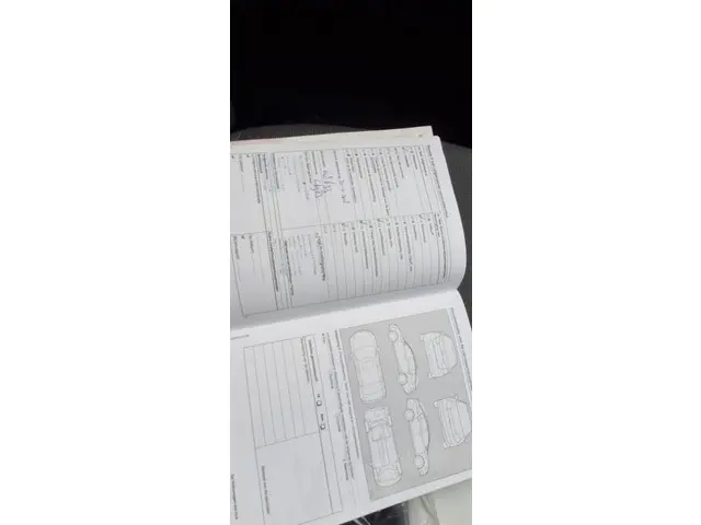 Volkswagen up! 1.0 move up! BlueM. 2015 Benzine 18