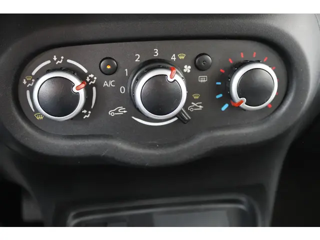 Renault Twingo 1.0 SCe 75 Collection 2020 Benzine 13