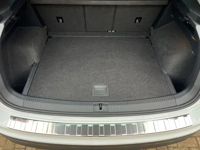 Volkswagen Tiguan 1.4 TSI ACT Highline 2016 Benzine 34