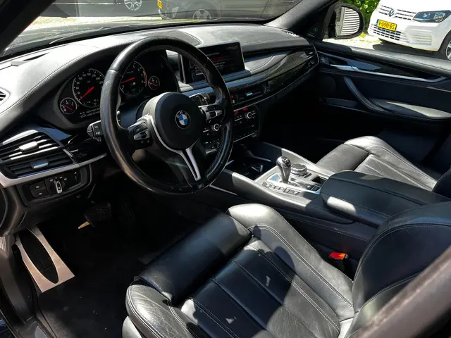 BMW X5 M 2017 Benzine 10