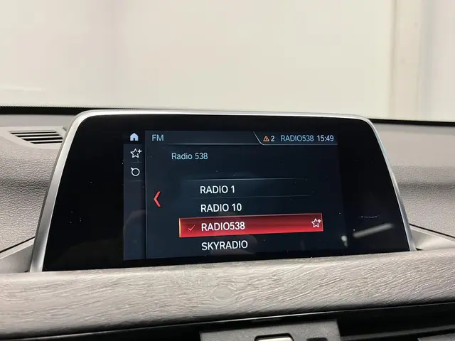 BMW X1 xDrive20i High Executive 2018 Benzine 21