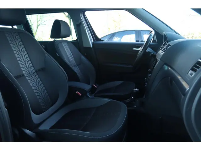 Škoda Yeti OUTDOOR 1.4 TSI AUT. ADVENTURE 2015 Benzine 4