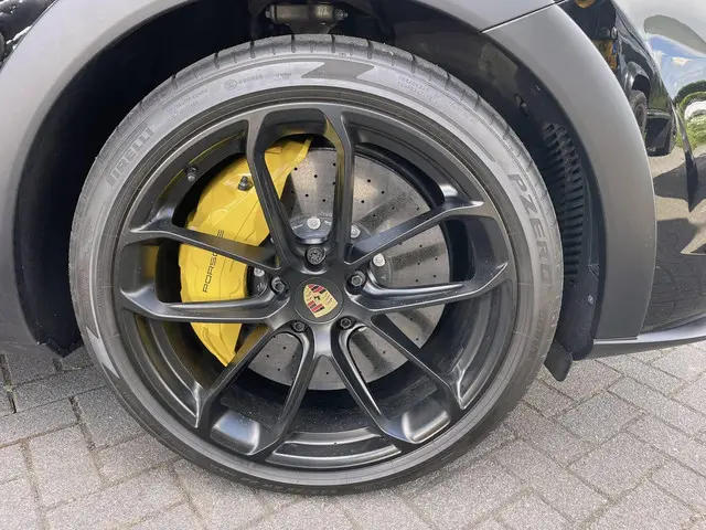 Porsche Cayenne Coupé 4.0 Turbo GT 2023 Benzine 10