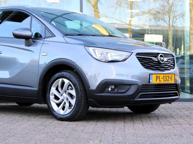 Opel Crossland X 1.2 Online Edition 2017 Benzine 10